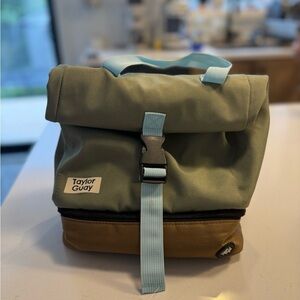 Headster Green and Brown lunchbag